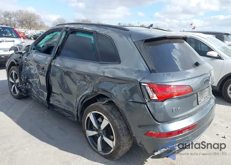 2022 Audi Q5 Premium Plus 45 Tfsi S Line Quattro S Tronic z USA, uszkodzony, nr VIN WA1EAAFY0N2119601